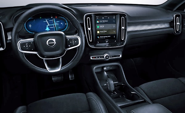 2021 Volvo XC40 Recharge Interior