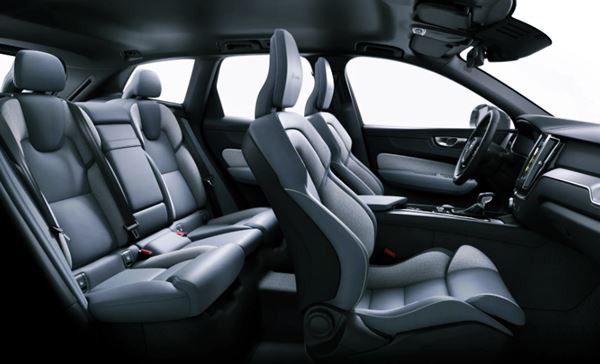 Interior 2022 Volvo XC60 Sport