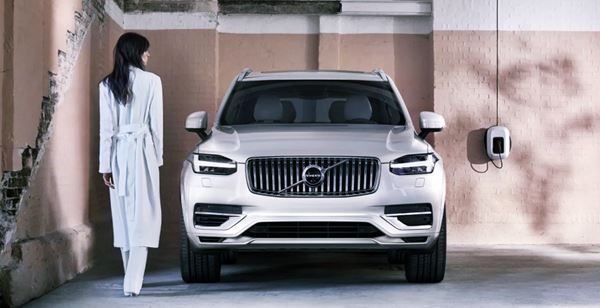 2022 Volvo XC90 Autonomus Drive