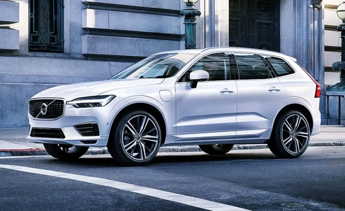 Volvo XC60 Restyling 2022 Exterior