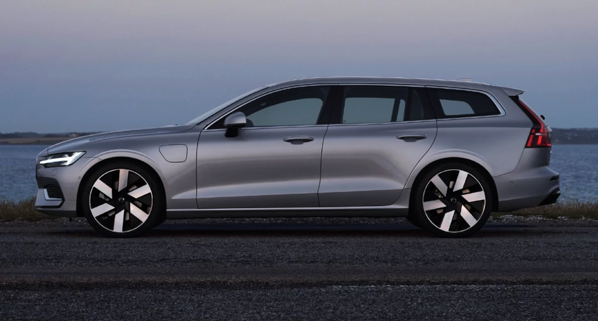 Volvo V60 2024 Exterior